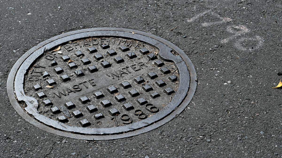 11/17/21—Several environmental protection groups say they are planning to sue the City of Bradenton over the accidental release of millions of gallons of wastewater into the Manatee River.