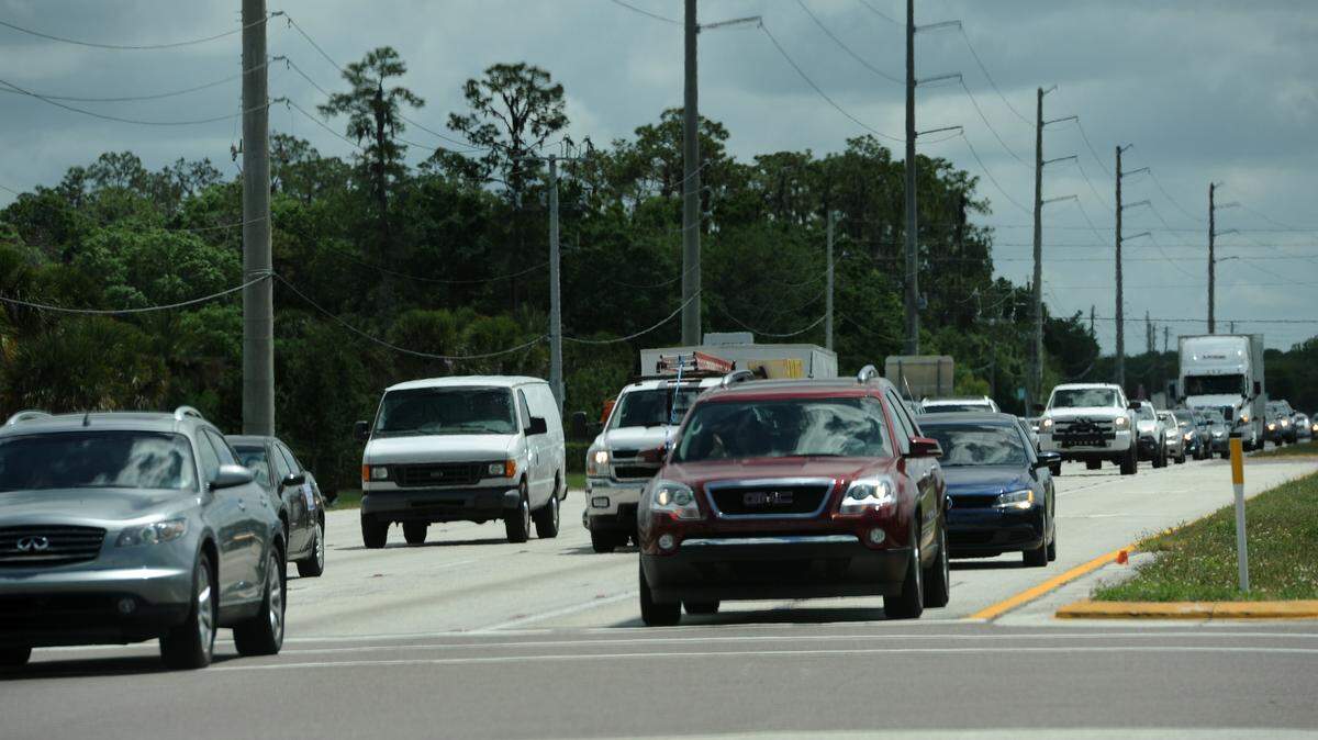 The 44th Avenue expansion project is expected to ease traffic issues on roads like SR 70, pictured. The roadway is being built in sections and will be a major east-to-west artery through Manatee County. 
 GRANT JEFFERIES/Bradenton Herald