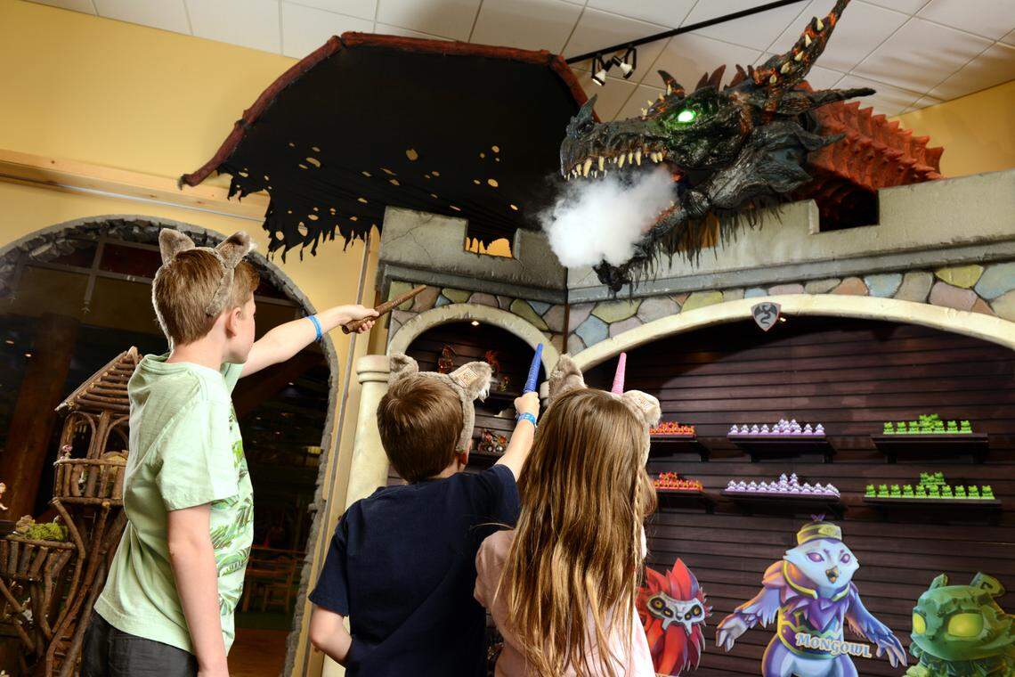 The Naples Great Wolf Resort would have a 62,000-square-foot family entertainment center known as the Great Wolf Adventure Park with a variety of family-friendly attractions, including MagiQuest, a live-action adventure game where players use interactive magic wands to battle goblins and dragons.