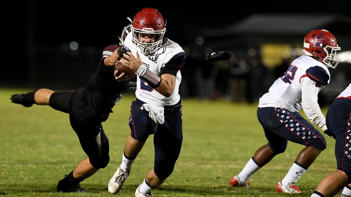 Manatee storms back before coming apart late. Here’s how the Hurricanes’ season ended