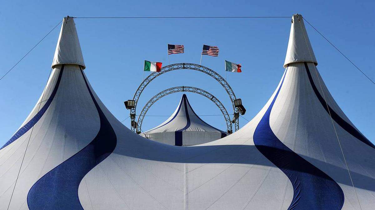 Cirque Italia has brought its show to Palmetto for a better part of a decade, shown here in 2/20/2014. The company is seeking to build in a permanent location north of Palmetto.