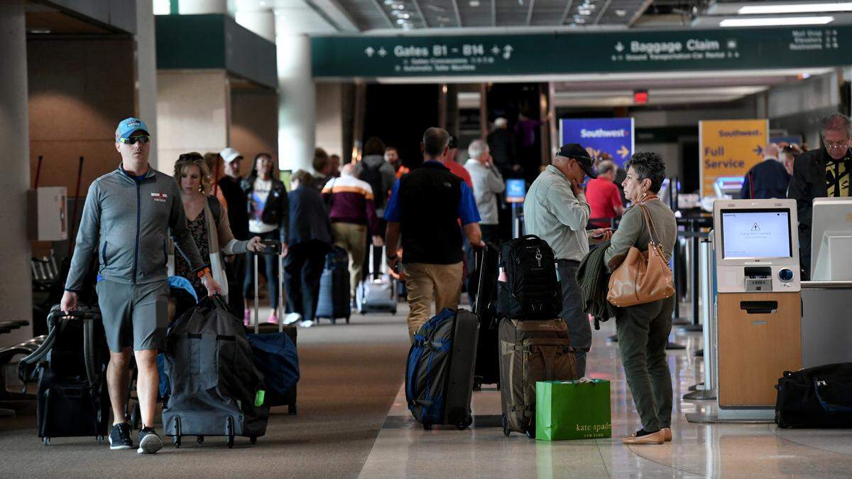 Record passenger traffic continued to flow through Sarasota Bradenton International Airport in April in the midst of a major terminal expansion project.