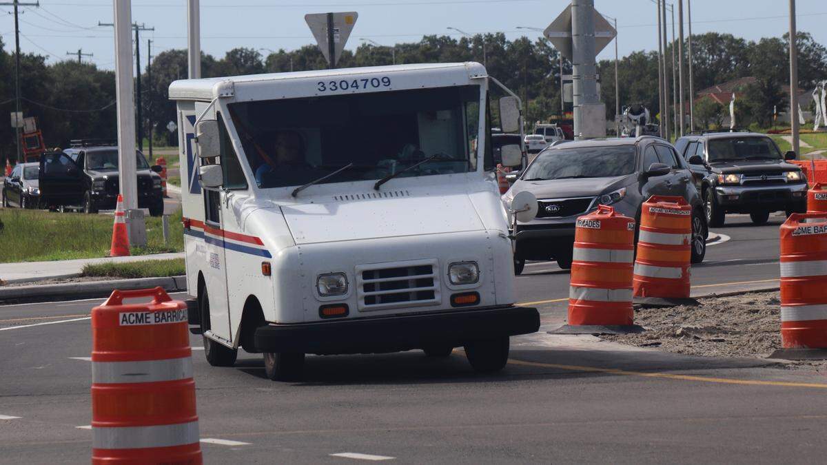 The new roundabout at State Road 64 East is open for traffic, but there is still plenty of construction going on there. Deputies were stopping drivers Thursday who failed to obey the 25 mph speed limit.