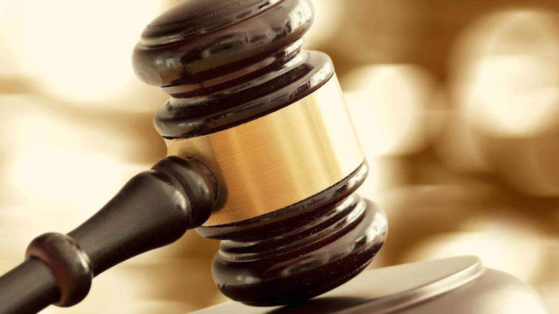 Bradenton man gets prison for attacking man with hatchet over broken cellphone