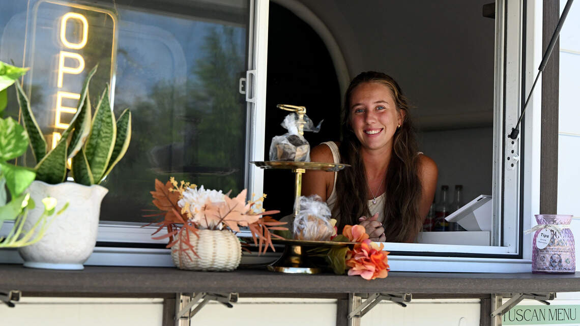 Drive-thru coffee spot opens in Manatee with ‘new creations for every season’