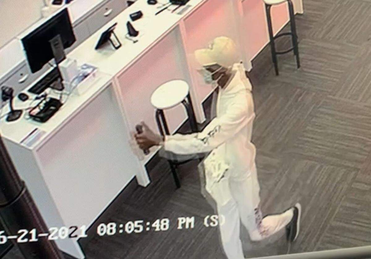 Deputies are seeking the public’s help to identify two individuals who they say robbed a T-Mobile store in the University Park area of Manatee County on Tuesday, June 22, 2021. 