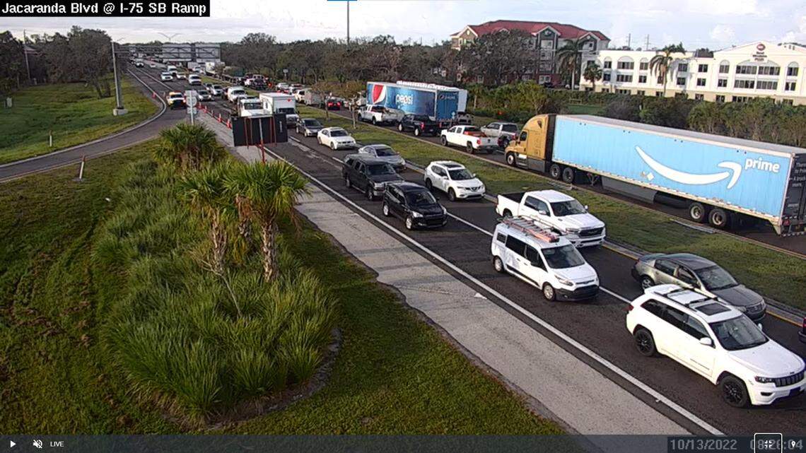 Interstate 75 in Sarasota reopens after 18 wheeler overturns, spills oxygen tanks into road