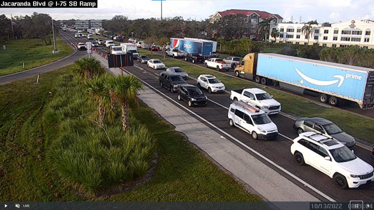 Traffic was heavy on Interstate 75 and Jacaranda Boulevard Thursday morning as a result of an 18-wheeler crash that closed the southbound lanes of I-75. 