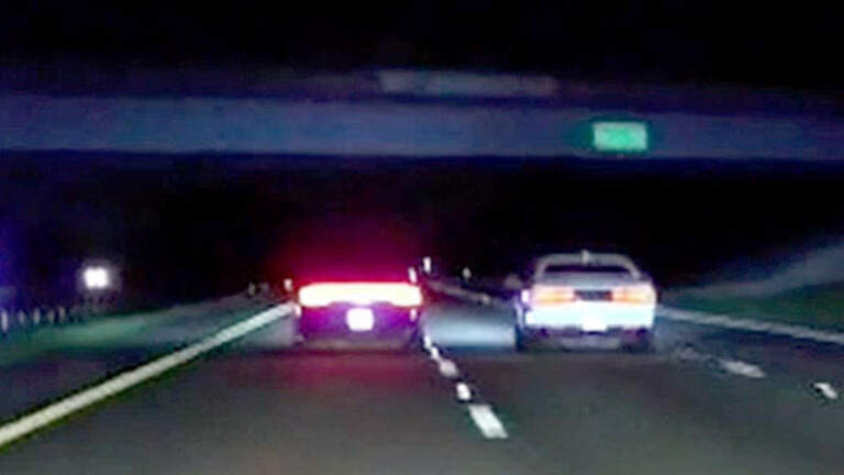 2 ‘super speeders’ arrested in 120 mph race on I-75 in Manatee County, FHP says