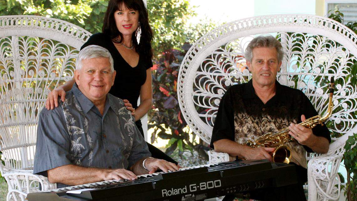 The Gulf Drive Band plays at Jazz Fest in Anna Maria 