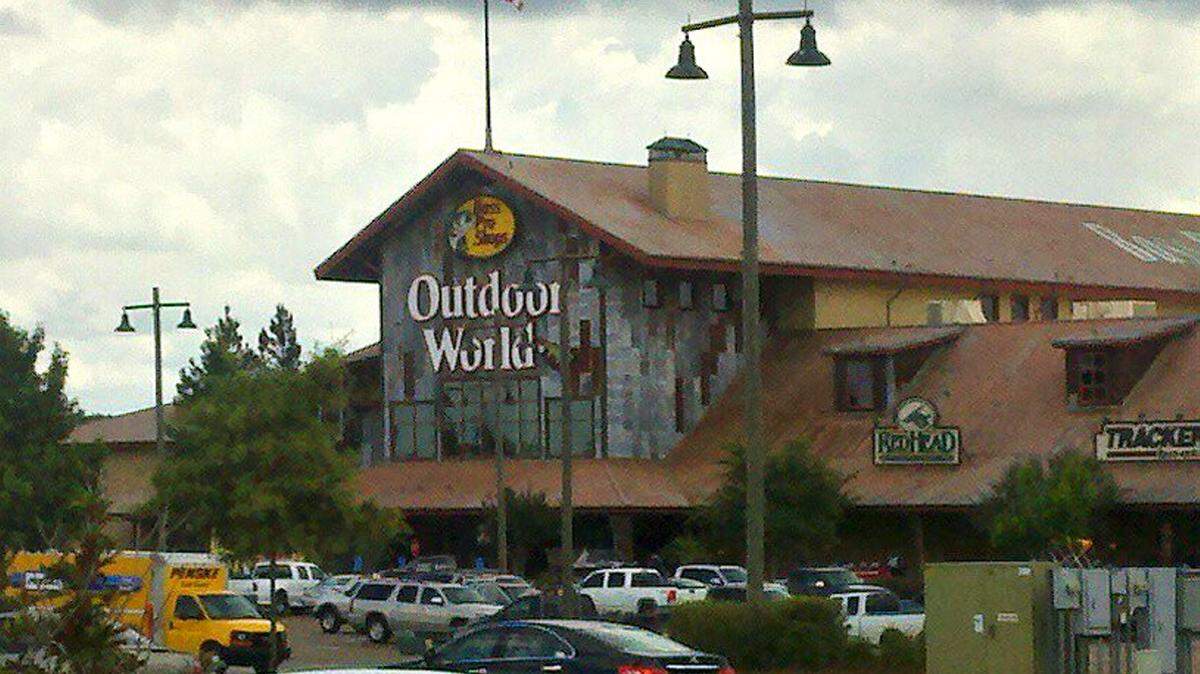 Bass Pro Shops, shown here in Biloxi, Miss., is planning to build a store in Sarasota at Fruitville Commons. Developers are in the process of submitting a comprehensive plan amendment for the project. PHOTO PROVIDED