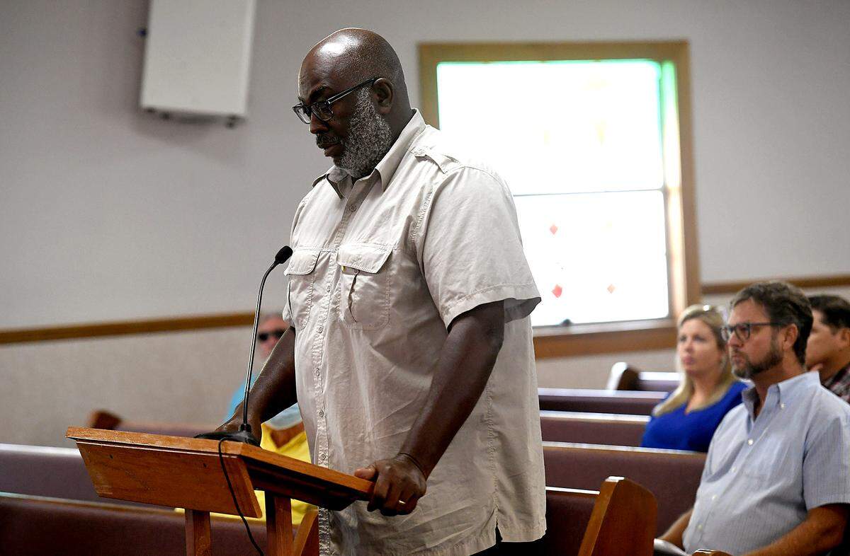 08/31/21—Norman Stockton, a Myakka resident for 30 years, speaks at a workshop with the Board of County Commissioners at the Bethany Baptist Church in Myakka to talk to residents and hear from them on the subject of rural development.