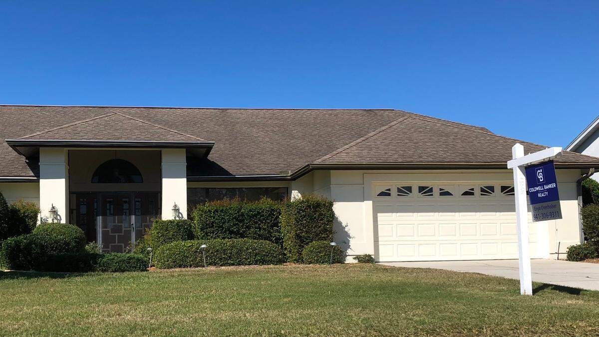 1/19/20212--Prices&nbsp; for existing single-family homes in the Bradenton area set yet another record in December with a median price of $460,000. The December price was 28.5% greater than in the same month a year earlier when the median was $357,900.