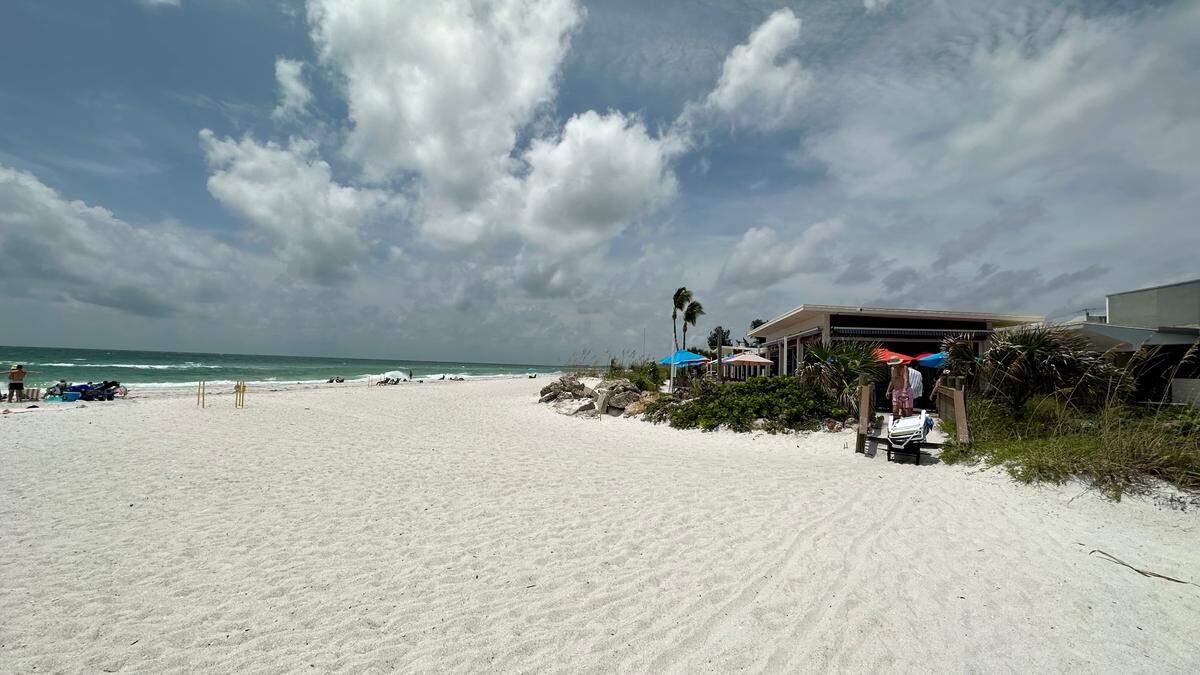 Beach House Waterfront Restaurant, 200 Gulf Drive N., Bradenton Beach, has been named one of the 15 best beachfront restaurants in Florida by Trips to Discover.