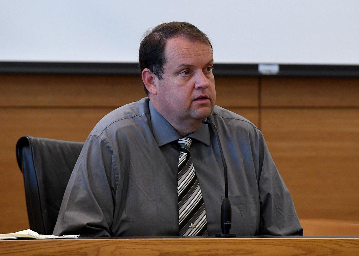 Manatee County homicide detective Daniel Dickerman testifies in the trial of Alan Baily, the second defendant charged with first-degree murder and attempted armed robbery in the Feb. 4, 2017 fatal shooting of Alexander Cherp.