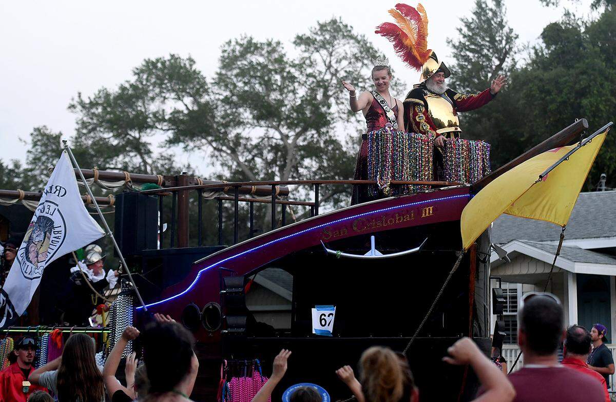 04/24/21--The Queen and Hern wave to the crowds in a past De Soto Grand Parade.