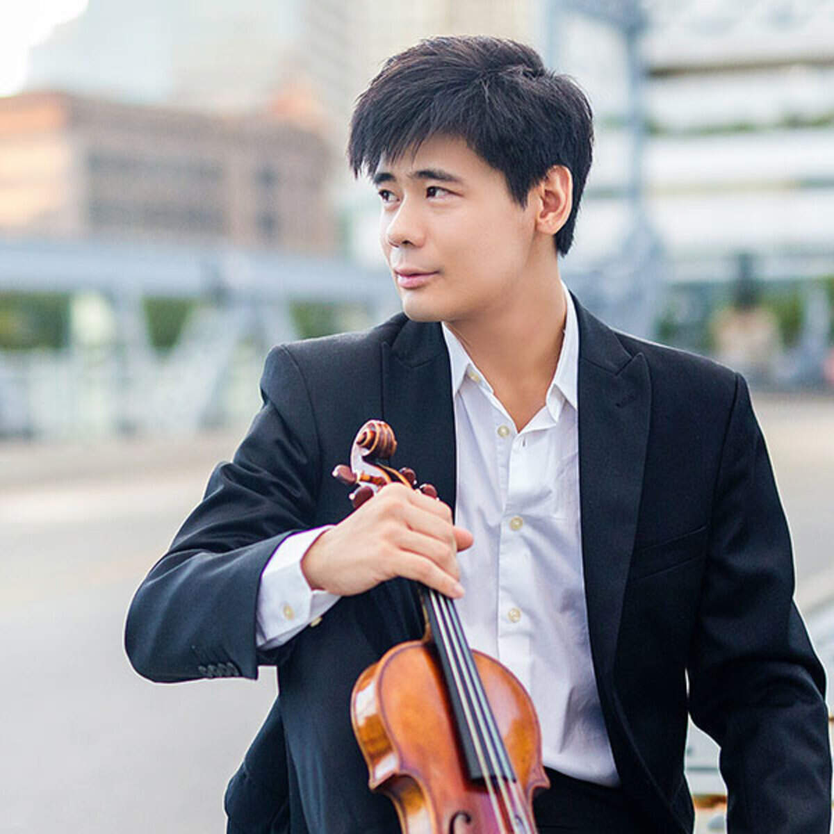 Angelo Xiang Yu will make his Sarasota premiere at Sarasota Opera House on Saturday.