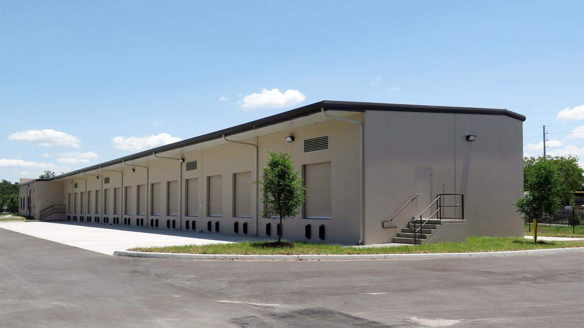 A new Flowers Baking Co. distribution warehouse in Bradenton features 16 dock truck doors to service incoming and outgoing delivery trucks. MATT M. JOHNSON/Bradenton Herald