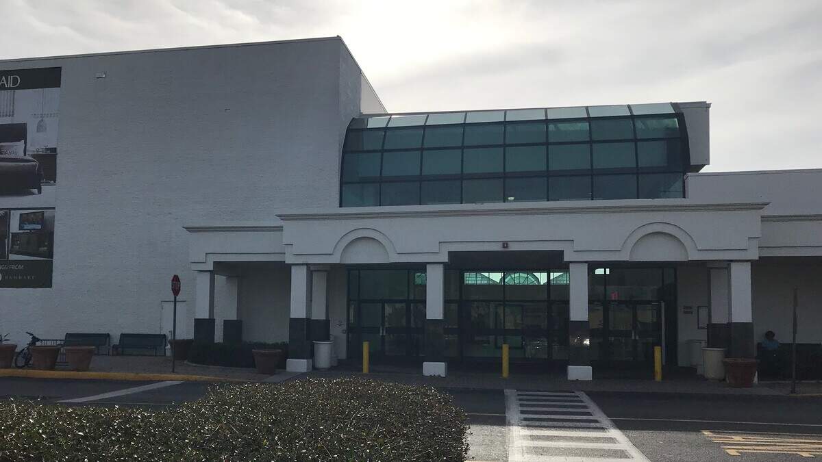 A foreclosure lawsuit against owners of Midtown DeSoto Square is slated for a show cause hearing Feb. 5 in a Bradenton courtroom.