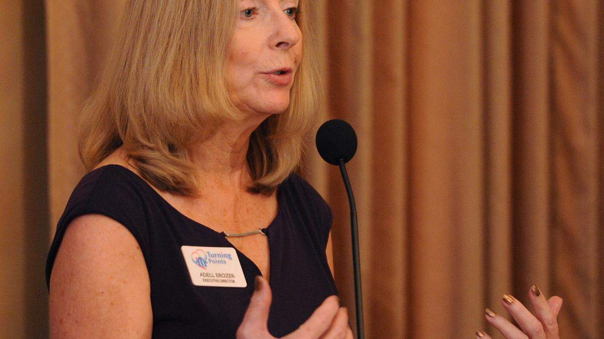Adell Erozer, executive director of Turning Points Manatee, addresses the subject of Homelessness in Manatee County during a meeting of the Manatee Tiger Bay Club on Thursday at Pier 22. 
 GRANT JEFFERIES/Bradenton Herald