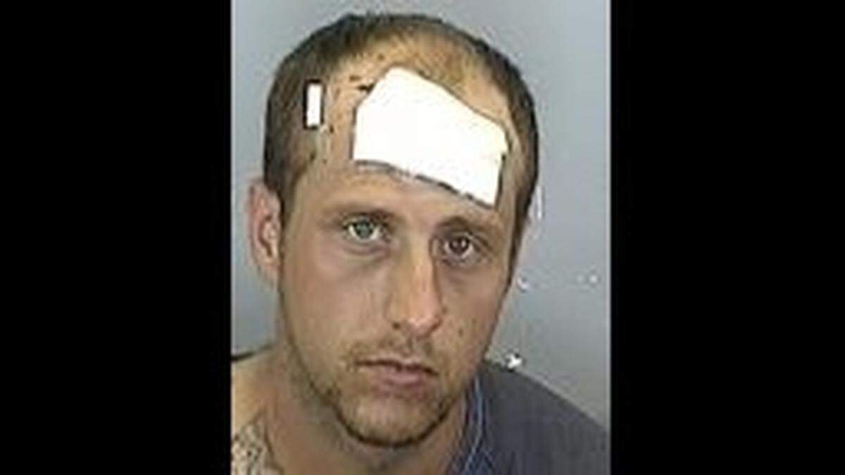 Jim Courtney, 30, was arrested on nine charges after deputies say he rammed their patrol cars during a pursuit in Bradenton.