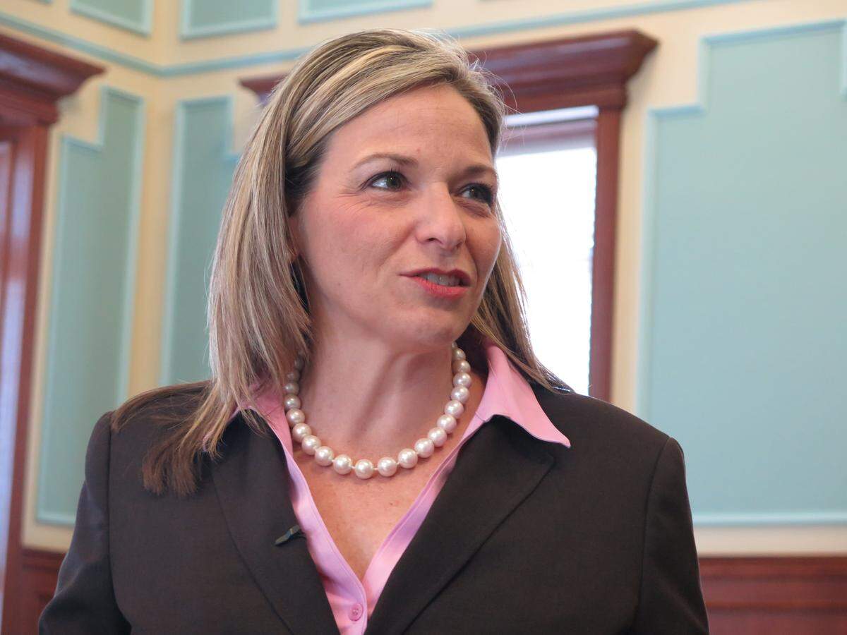 Angelina “Angel” Colonneso is sworn in as the new Manatee County Clerk of the Circuit Court in 2015.