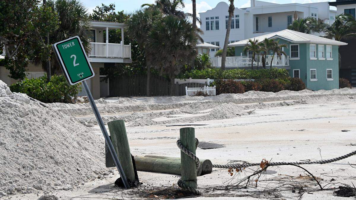 Cortez Beach parking lot in Bradenton Beach after Hurricane Helene on Oct. 2, 2024.