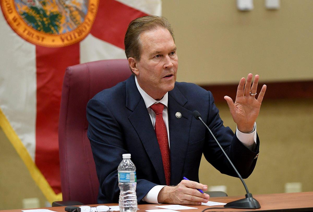 U.S. Rep. Vern Buchanan and challenger state Rep. Margaret Good debate at the Bradenton Area Convention Center in Palmetto, and filmed by METV.