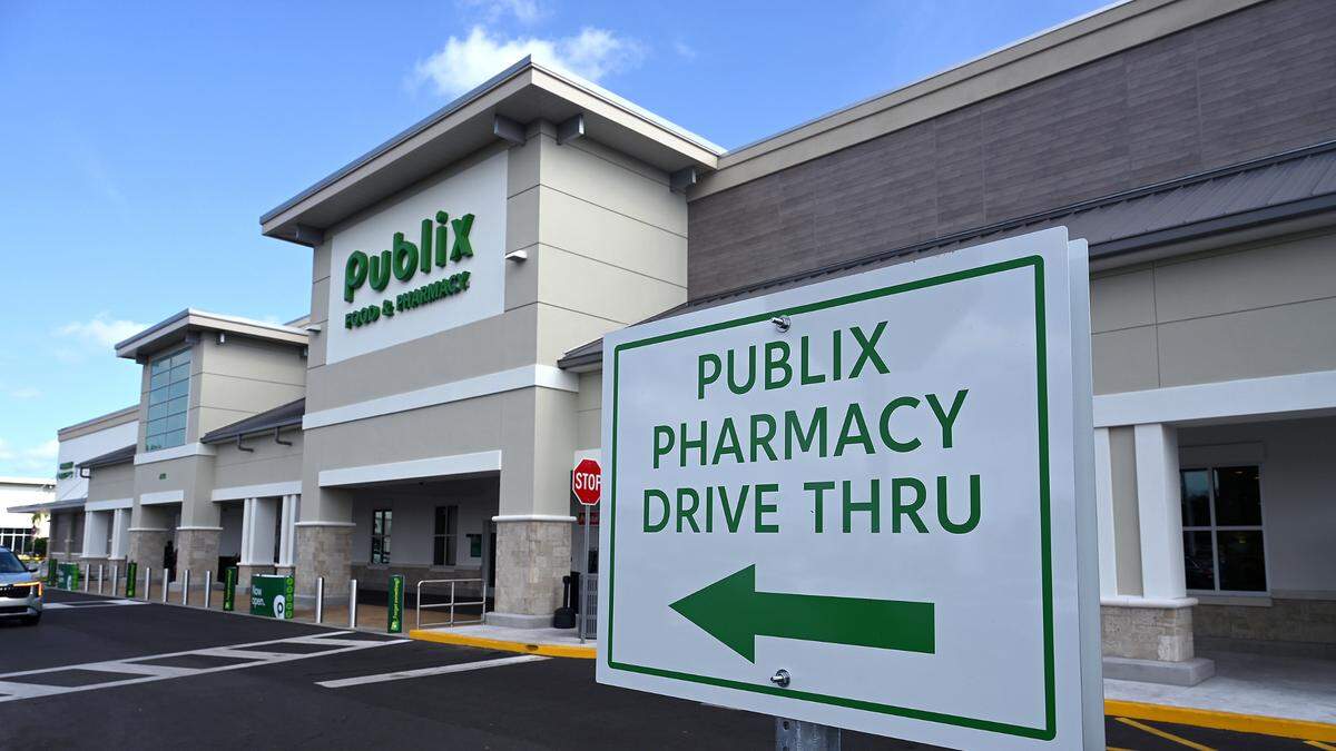 The Publix Bayshore Gardens reopened after major renovations on Saturday, July 19, 2025. The store covers more than 54,000 square feet, with a liquor store and drive-thru pharmacy. Photo taken July 21, 2025.