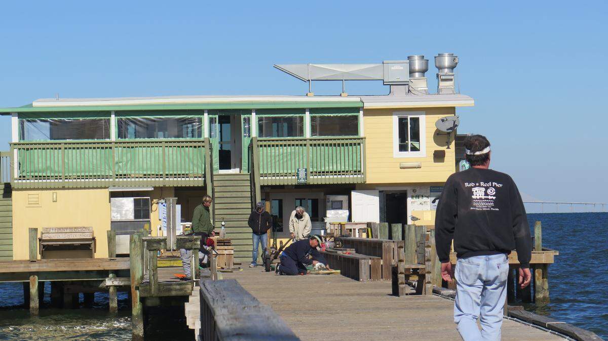 Dave Cochran, general manager of Rod & Reel Pier, returns to help with repairs on the pier. Rod & Reel Pier customers were sad to see the restaurant was still closed from storm damage on Tuesday. The restaurant hopes to reopen in time for breakfast on Wednesday. JANELLE O'DEA/Bradenton Herald