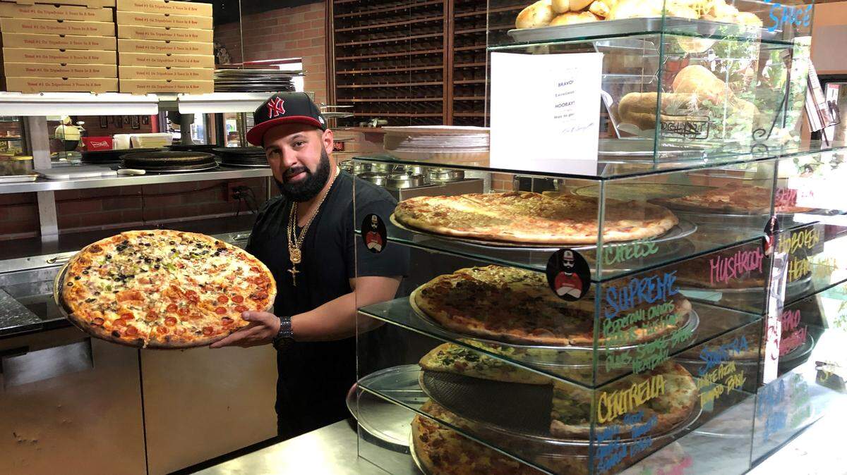 Philip Solorzano’s family has been making pizzas for decades. He now has four pizzerias of his own. The newest Solorzano’s Pizzeria opened recently on Longboat Key.