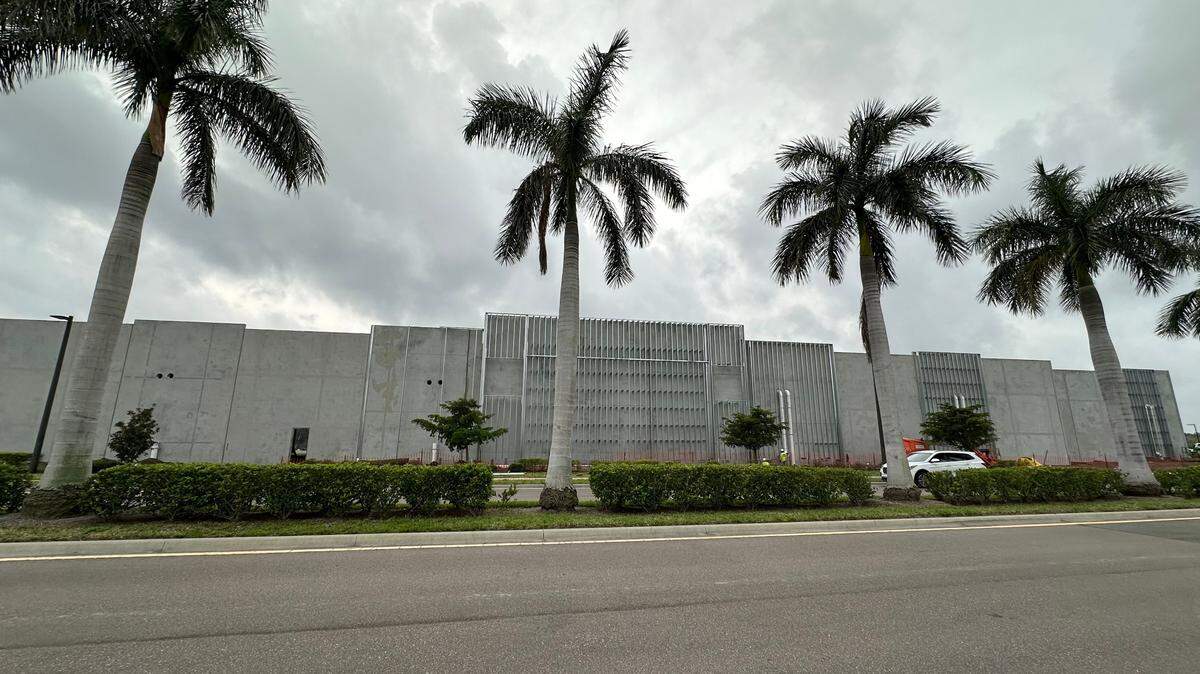 A new retailer, Academy Sports + Outdoors, is coming to Manatee County in the Marketplace at Heritage Harbour, 7105 Lighthouse Drive, Bradenton. The construction site is shown in this May 15, 2024 photo.