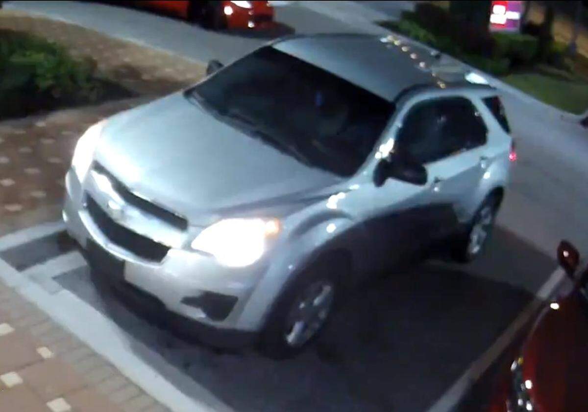 Detectives are investigating a shooting that took place on February 25th, 2023 at around 1:50 a.m. in the parking lot of the Paddy Wagon Irish Pub at 5320 45th St. E. in Bradenton.