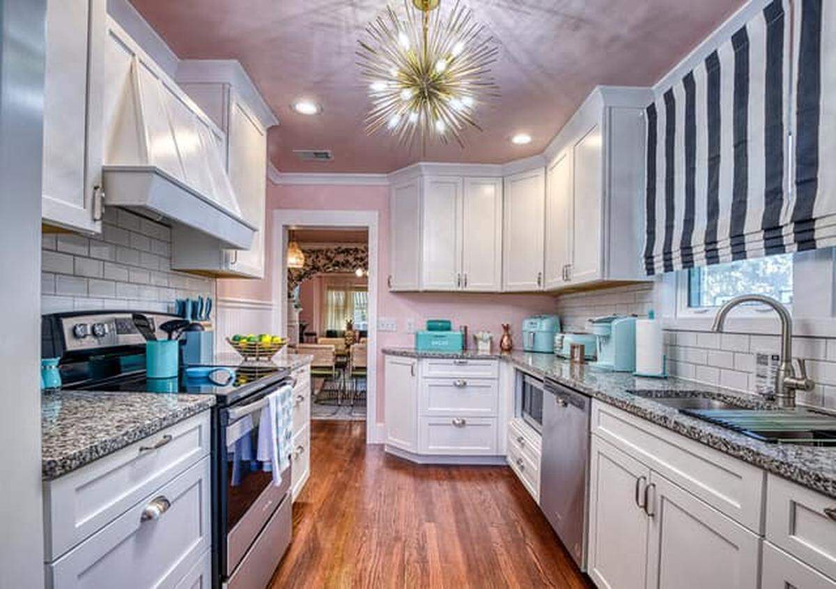 A luxury Airbnb home in West Bradenton is catching eyes with its bold decor after it was recently listed for sale.