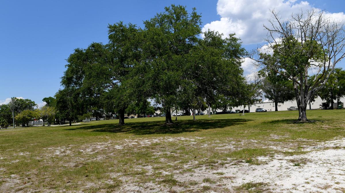 Land formerly the site of Palmetto Elementary on 7th Street West.