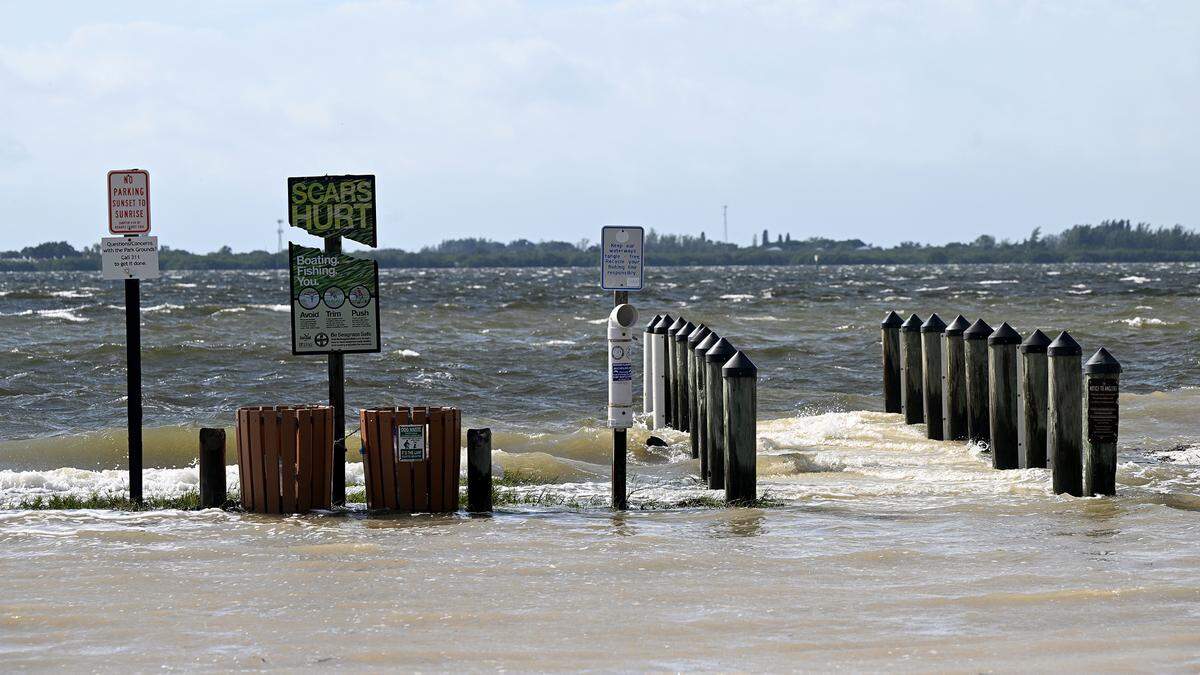 Palma Sola Boat ramp is flooded as Hurricane Helene approaches Manatee County on Thursday, Sept. 26, 2024.