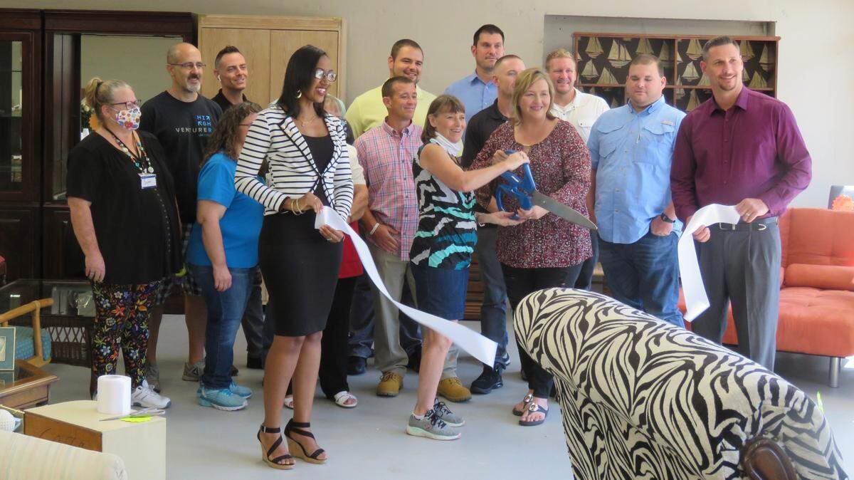 Loving Hands Ministries celebrated the opening this week of its new furniture thrift store with a ribbon cutting. The store is located at 701 Manatee Ave. E., Bradenton.