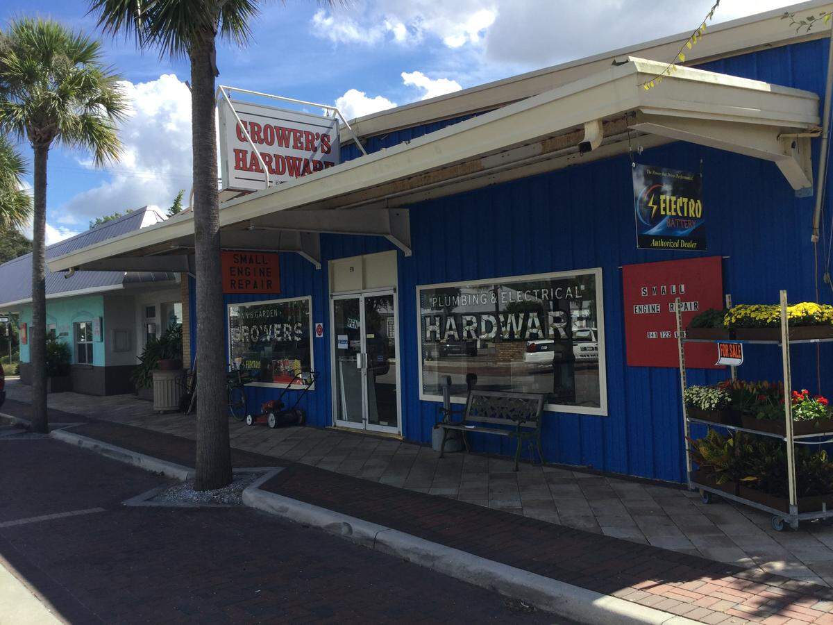 Growers Hardware owners announce the historic family business will be closing soon. Growers has been open for almost a century and never lost that “family store” flavor where kids were welcome to play and more often than not a family dog greeted you at the door.