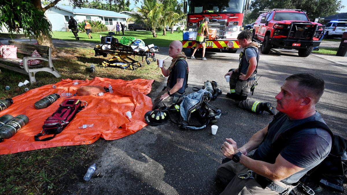 Fire crews from West Manatee and City of Bradenton were on scene responding to a fire in the 4500 block of 100th Street West in Bradenton on Oct. 6, 2025.