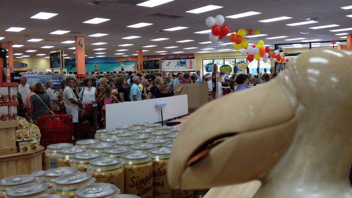 Thousands of shoppers from Manatee and Sarasota counties packed the aisles of the Sarasota Trader Joe’s during its grand opening in 2012.