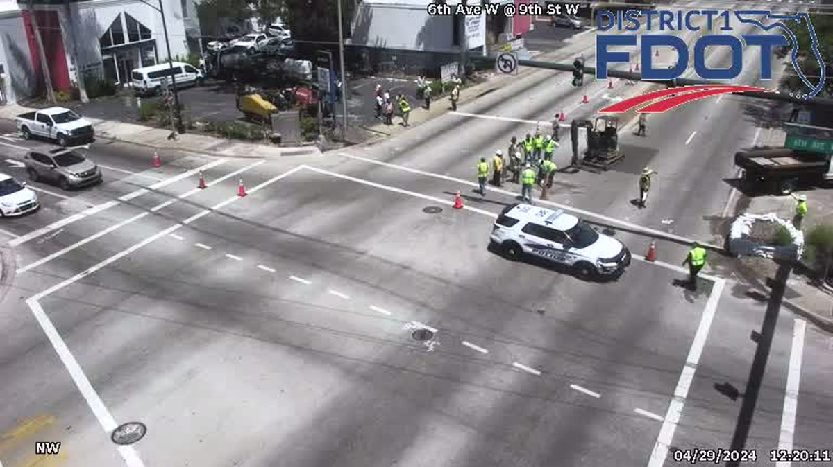 Part of Ninth Street West in downtown Bradenton was temporarily closed to traffic due to a ruptured sewer line, the Bradenton Police Department announced Monday afternoon.