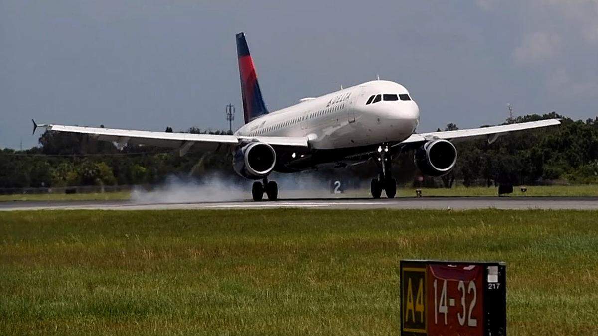 The Federal Aviation Administration has withheld approval of a deal between the Sarasota Manatee Airport Authority and New College, which would have sold 30.94 acres to the State of Florida for $11.5 million. Photo taken 7/18/2021.