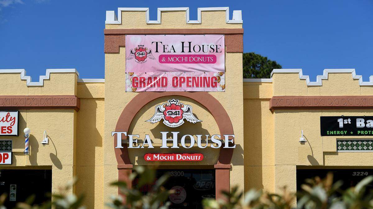 941 Tea House and Mochi Donut on First Street in Bradenton. The restaurant offers a variety of teas, donuts, appetizers and meals.