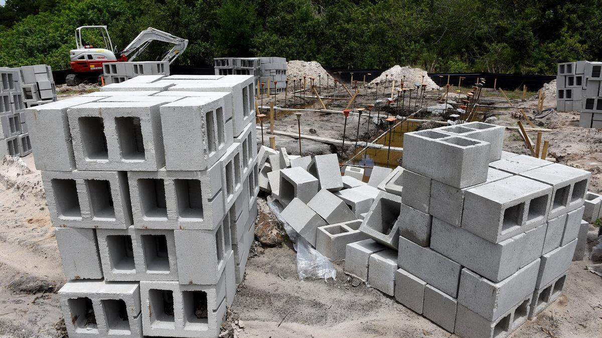 The cost of construction just got a little cheaper in Manatee County as the commission approves yet another reduction in building permit fees.