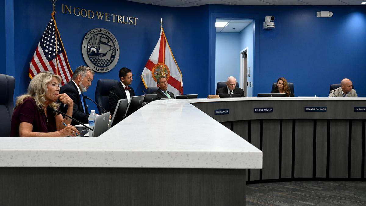 Manatee County commissioners approved a motion to direct staff to move forward with crafting an ordinance imposing a curfew on juveniles in unincorporated Manatee County. If approved after public hearings, the curfew would prohibit minors from being in public places or establishments during certain hours of the night.