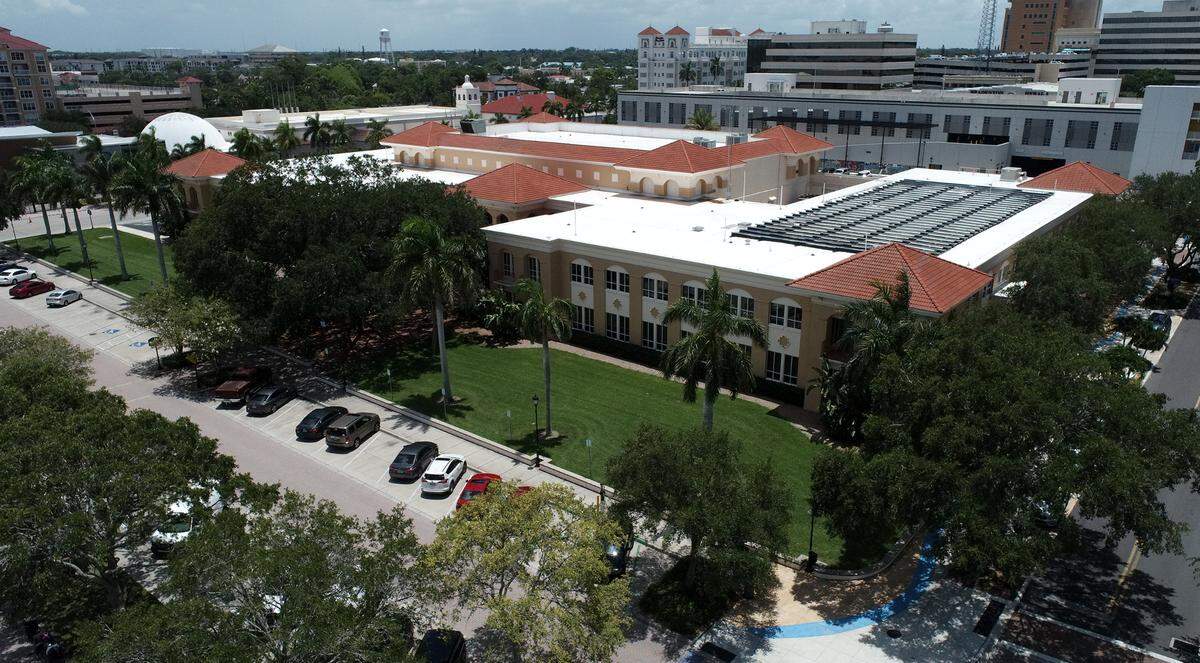 The Bradenton City Council may take action against Councilman Bill Sanders after an investigation determined that he uses his position to harass municipal employees. Bradenton’s City Hall is shown in this Bradenton Herald file photo.