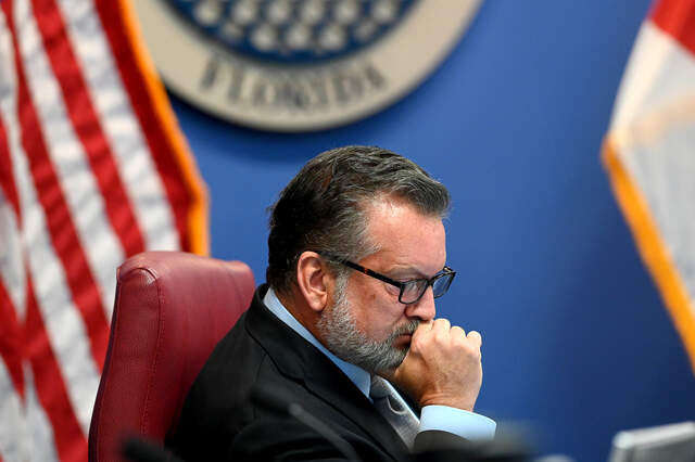 Manatee leader accuses officials of FL Sunshine violation | Bradenton ...