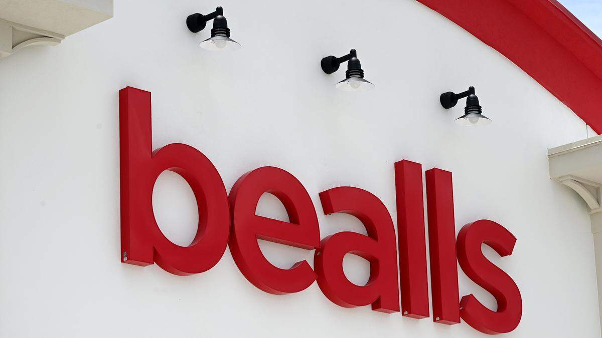 New Bealls in Gateway Commons Shopping Center in Palmetto.