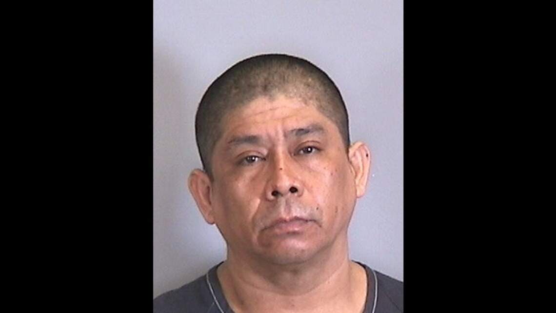 Manatee County man charged with molesting victim at restaurants ...