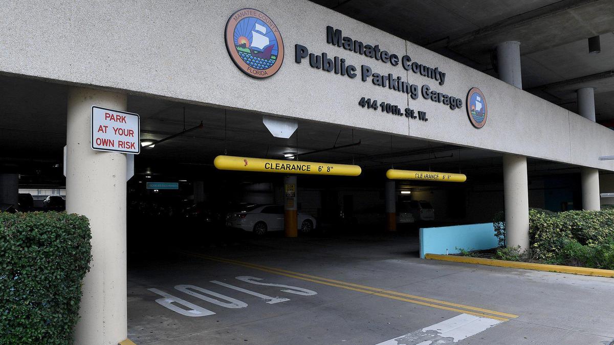 Manatee County’s six-story parking garage in downtown Bradenton will need to be replaced after an engineering inspection found signs of deterioration, Manatee County officials said. Replacing the structure is expected to cost $33 million.
